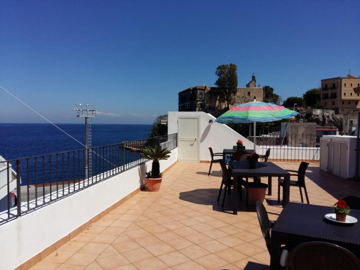 Lipari Centro Storico Flat 7 Min From Port Apartment Екстериор снимка